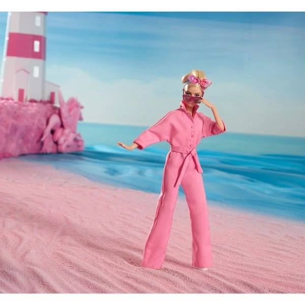Mattel Barbie The Movie - Margot Robbie Als Barbie: Puppe Im Rosa Jumpsuit 3 Mattel Barbie The Movie - Margot Robbie Als Barbie: Puppe Im Rosa Jumpsuit - Image 3