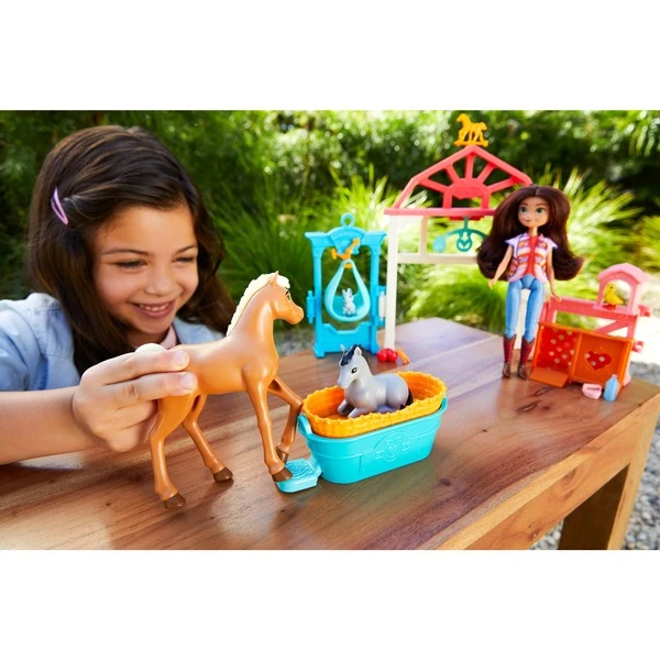 Mattel Spirit Luckys Tierbaby-Pflegestation Mit Pony & Fohlen, Puppe 10 Mattel Spirit Luckys Tierbaby-Pflegestation Mit Pony & Fohlen, Puppe - Image 10